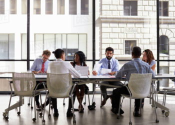 المشروعات الصغيرة والمتوسطة