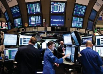 آمال استئناف النشاط تدفع الأسهم الأوروبية للارتفاع