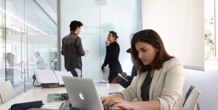 اعفاءات ضريبية للشركات الناشئة في الجزائر لمواجهة كورونا