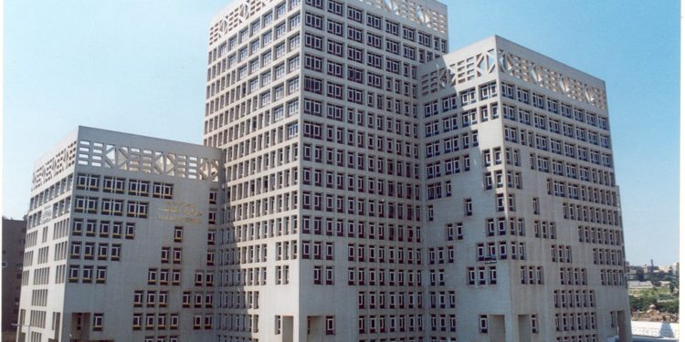 ما هي الحوافز والإعفاءات الضريبية على المشروعات الصغيرة والمتوسطة ؟