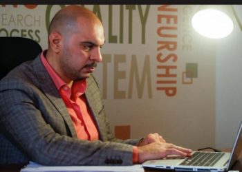 محمد الباز يعلن تفاصيل مبادرة «رائد أعمال 2020»