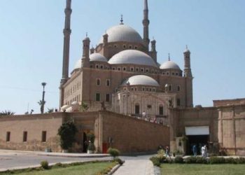 «الفهيم للسياحة» و«الفؤاد تورز» يوقعان عقد تنشيط السياحة الرياضية والدينية