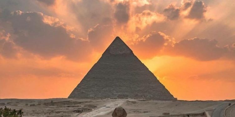 صورة تعبيرية عن مصر - إي بي