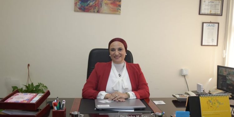 افتتاح الدورة السادسة لحاضنة أعمال كلية الاقتصاد والعلوم السياسية