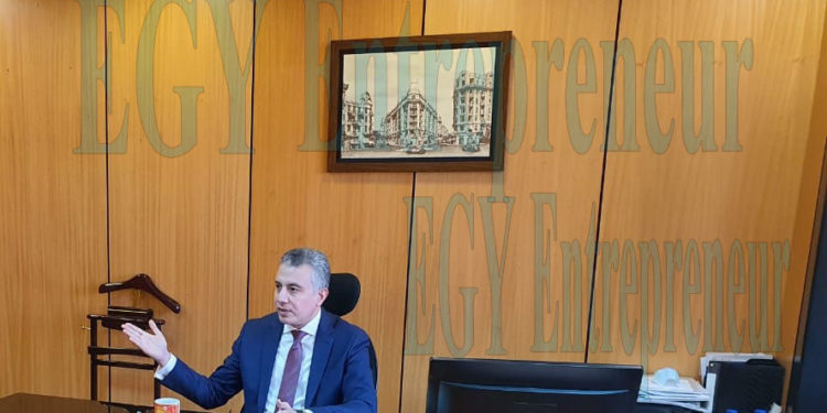 «نادر سعد»: بنك القاهرة يقدم حزمة من الخدمات غير المالية لرواد الأعمال