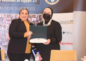 نيفين جامع: نتوسع في تمويل مشروعات المرأة في الريف والصعيد