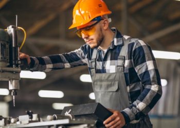 القطاع المصرفي يضخ 234 مليارًا للشركات الصغيرة والمتوسطة