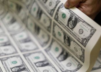 2.8 مليار دولار زيادة في تحويلات المصريين العاملين بالخارج