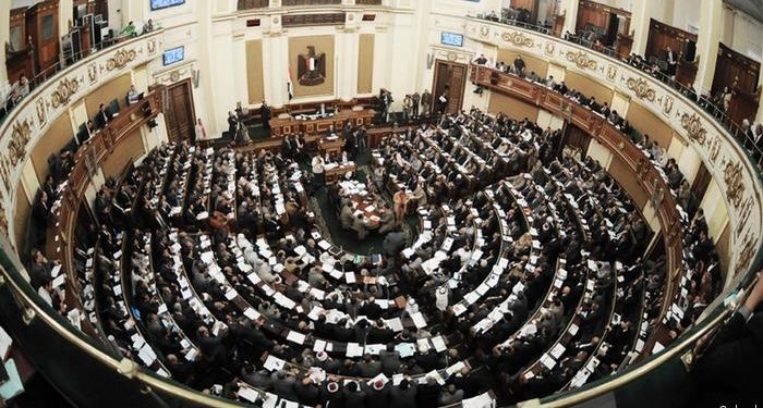 ريادة الاعمال تحصل على تعريف بقانون تنمية المشروعات