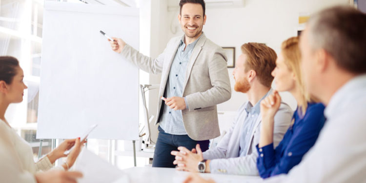 كيف تتحوط الشركات الناشئة لمواجهة المستقبل؟