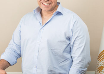 رائد الأعمال المصري حاتم قنديل يسعي إلى دخول موسوعة جينيس