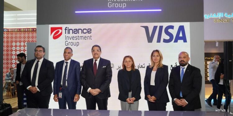 "إي فاينانس" توقع بروتوكول تعاون مع Visa لتطوير المدفوعات الرقمية في مصر