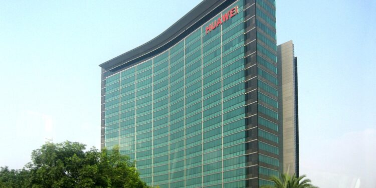 هواوي تعتزم نقل مقرها بالشرق الأوسط إلى السعودية