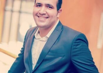 الصحفي محمود الصباغ