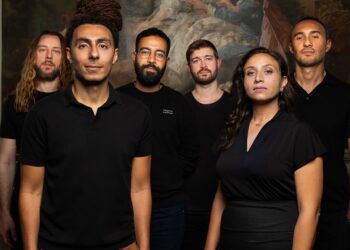 فريق شركة Mnzl المصرية الناشئة