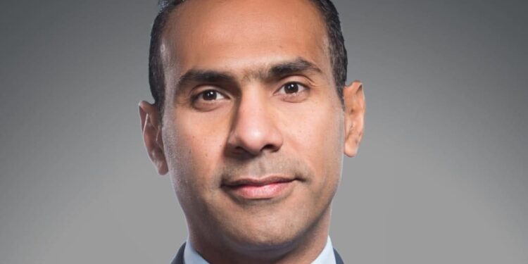 عاكف المغربي رئيس بنك قناة السويس