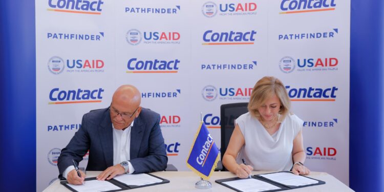 كونتكت توقع اتفاقية تعاون مع برنامج التمكين الاقتصادي والاجتماعي للمرأة