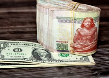 الجنيه مقابل الدولار