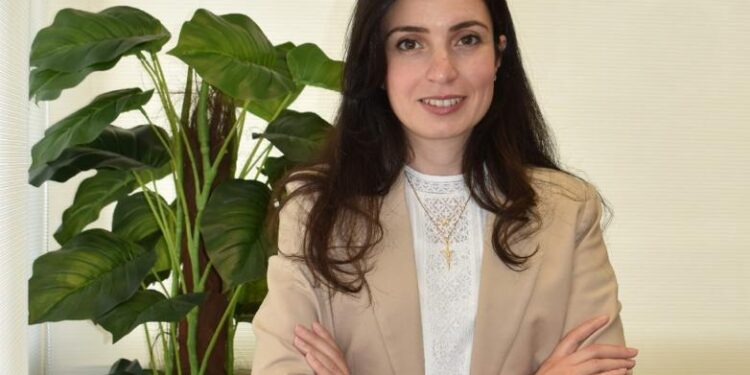 “إتش سى” تتوقع تثبيت أسعار الفائدة خلال اجتماع لجنة السياسة النقدية الخميس