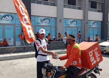 طلبات مصر تكرم مندوبي التوصيل المتميزين تقديرًا لجهودهم المستمرة في تحسين تجربة العملاء