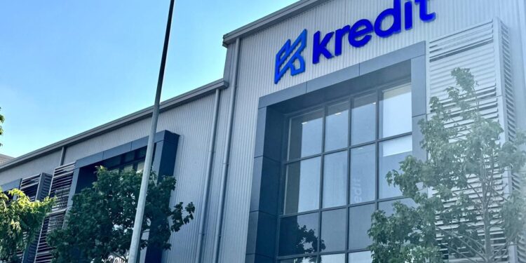 بنك القاهرة يموّل كريدتKredit  بـ 100 مليون جنيه لدعم المشروعات الصغيرة والمتوسطة