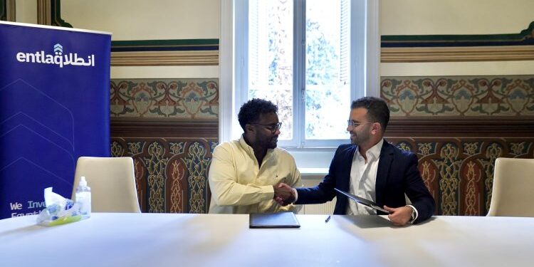 “انطلاق” تتعاون مع “سافانا” لدعم رواد الأعمال المهاجرين السودانيين في مصر