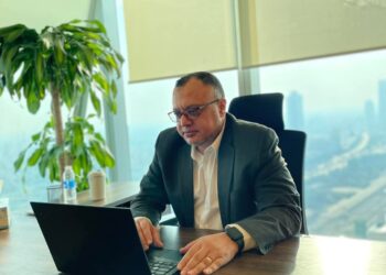 إيهاب رشاد: نصائح للراغبين فى الاستثمار في الأسواق المالية