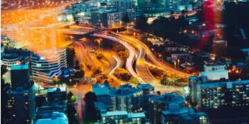 إريكسون تتيح التحول إلى السحابة الأصلية باستخدام حل Compact Packet Core