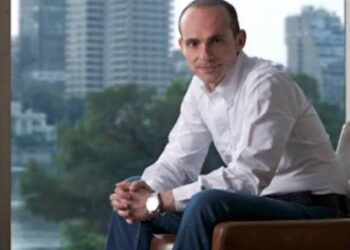 محمد فاروق: سر نجاح الصين العمل 12 ساعة يوميا لمدة 6 أيام أسبوعيًا