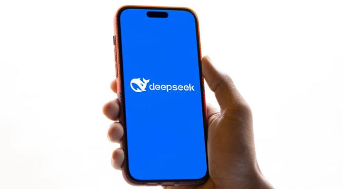تطبيق DeepSeek للذكاء الاصطناعي
