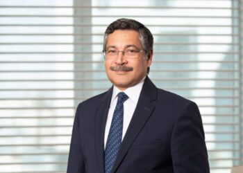 قروض الشركات ببنك التعمير والاسكان ترتفع 37.9% لـ 28.36 مليار جنيه