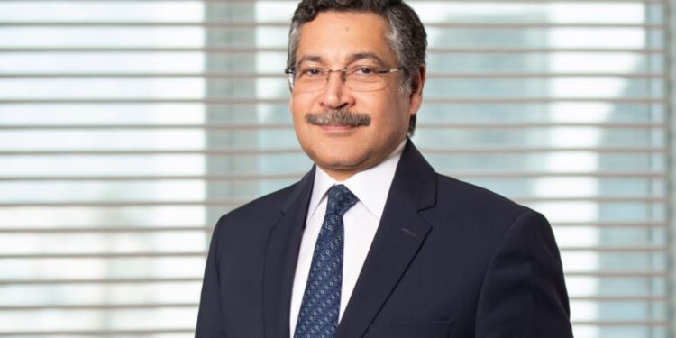 قروض الشركات ببنك التعمير والاسكان ترتفع 37.9% لـ 28.36 مليار جنيه