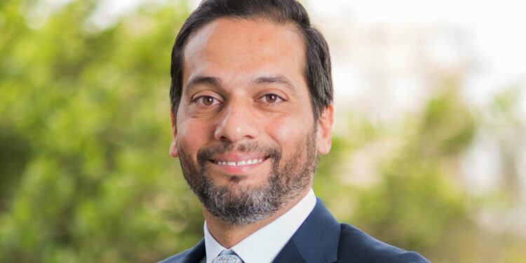 علاء العفيفي، الرئيس التنفيذي لشركة إي اف چي فاينانس