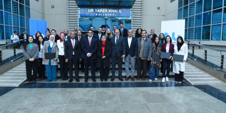 تخريج الدفعة الأولى من طلاب التمويل المستدام للمشروعات الصغيرة والمتوسطة
