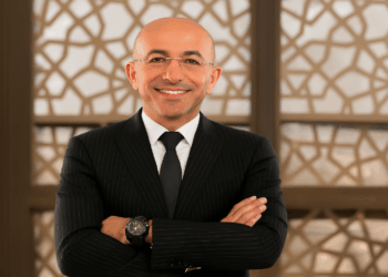 ياسر شاكر الرئيس تنفيذي لإفريقيا والشرق الأوسط