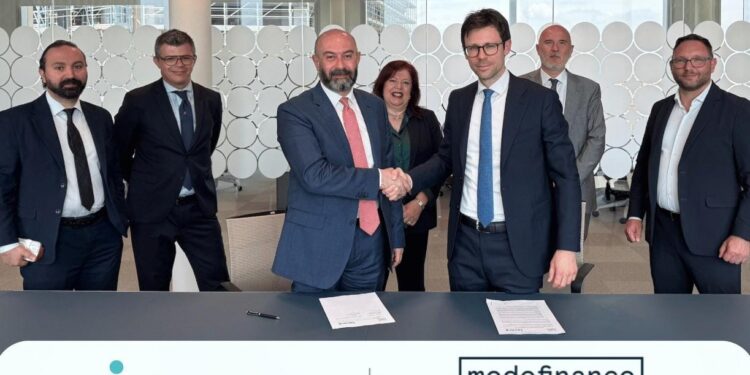 iscore تتعاون مع Modefinance لتطوير نظام ذكي لتصنيف المشروعات الصغيرة والمتوسطة