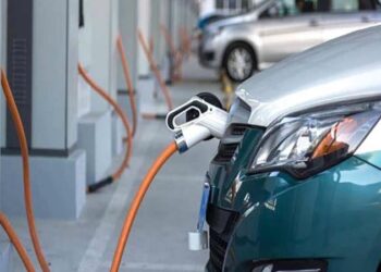 السيارات الكهربائية في مصر ما بين حلم الانتشار وواقع التحديات