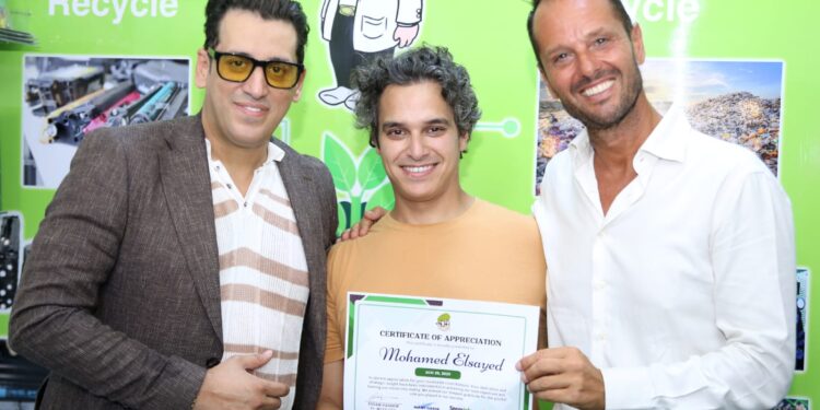 Dr. Weee تطلق أول نقطة بيع للأجهزة المجددة والتكنولوجيا الخضراء في القاهرة