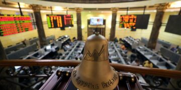 البورصة المصرية تبدأ جلسة الخميس على تباين.. وتراجع EGX30 بنسبة 0.27%