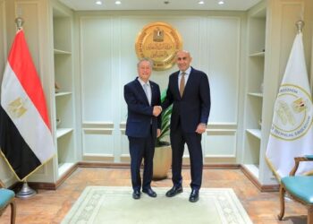 جانب من اللقاء مع السفير الكوري