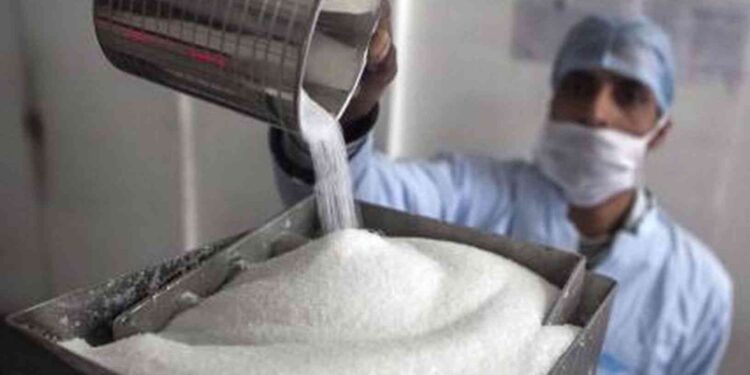الحكومة تقرر حظر تصدير السكر لمدة 6 أشهر لحماية الأمن الغذائي