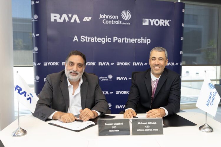 جانب من توقيع بروتوكول جونسون مع كنترولز