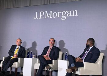 وزير المالية: استراتيجية جديدة لخفض الدين العام وإطالة آجاله في ديسمبر المقبل