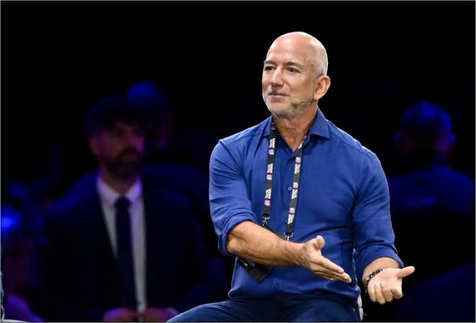 جيف بيزوس رئيس مجلس إدارة شركة أمازون