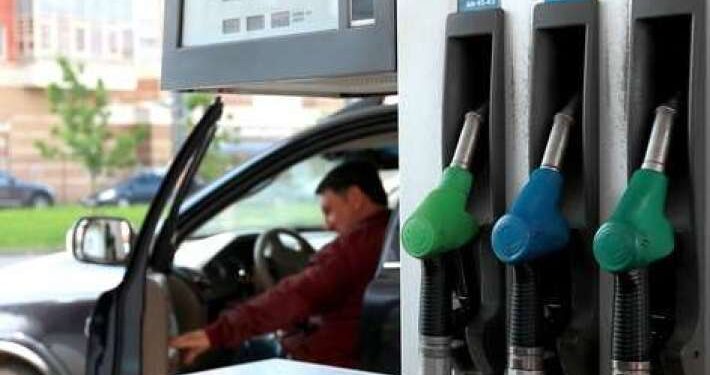 عاجل | الحكومة تقرر رفع أسعار البنزين والسولار جنيهان للتر الواحد (التفاصيل الكاملة)