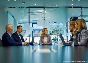 27٪ من الشركات المصرية تضم سيدات في مجالس إدارتها