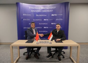 «راية أوتو» تطلق علامة Electra بالشراكة مع Sungrow لتطوير بنية شحن السيارات الكهربائية في مصر
