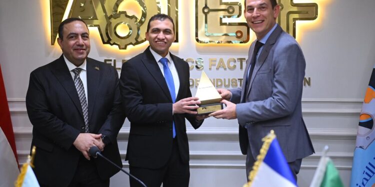 توقيع الاتفاق