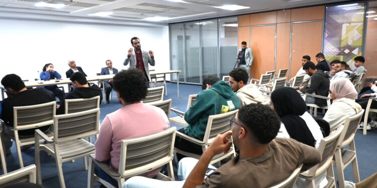 RAKICT تسلط الضوء على مستقبل التدريب في الذكاء الاصطناعي لطلاب الهندسة داخل الأكاديمية العربية