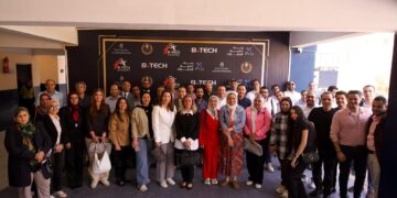 مدرسة بي تك للتكنولوجيا التطبيقية: نموذج رائد لتأهيل كوادر تجارة التجزئة وربط التعليم بسوق العمل في مصر
